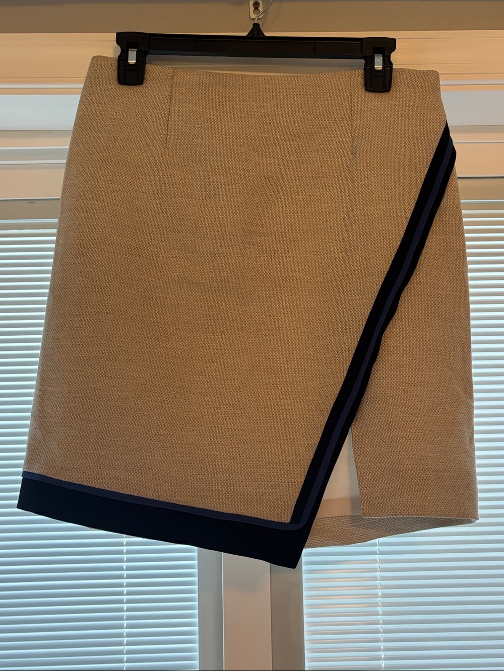 White House Black Market Beige Mini Skirt with Navy Trim